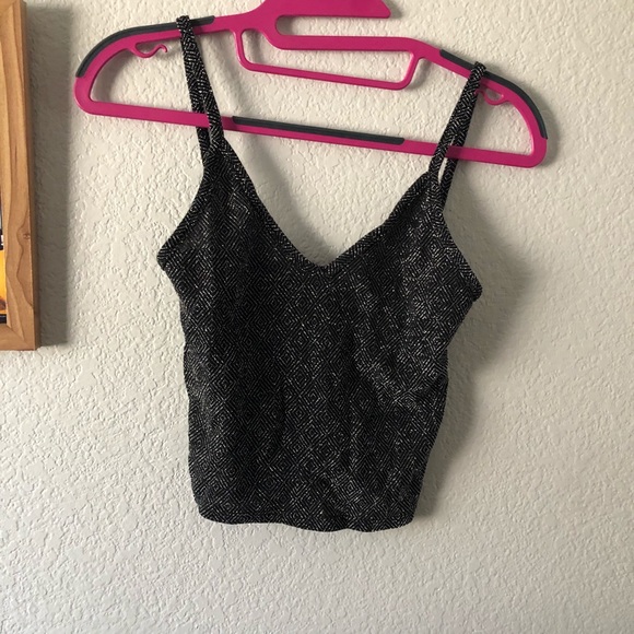 Timing Tops - V Neck Crop Top Metallic